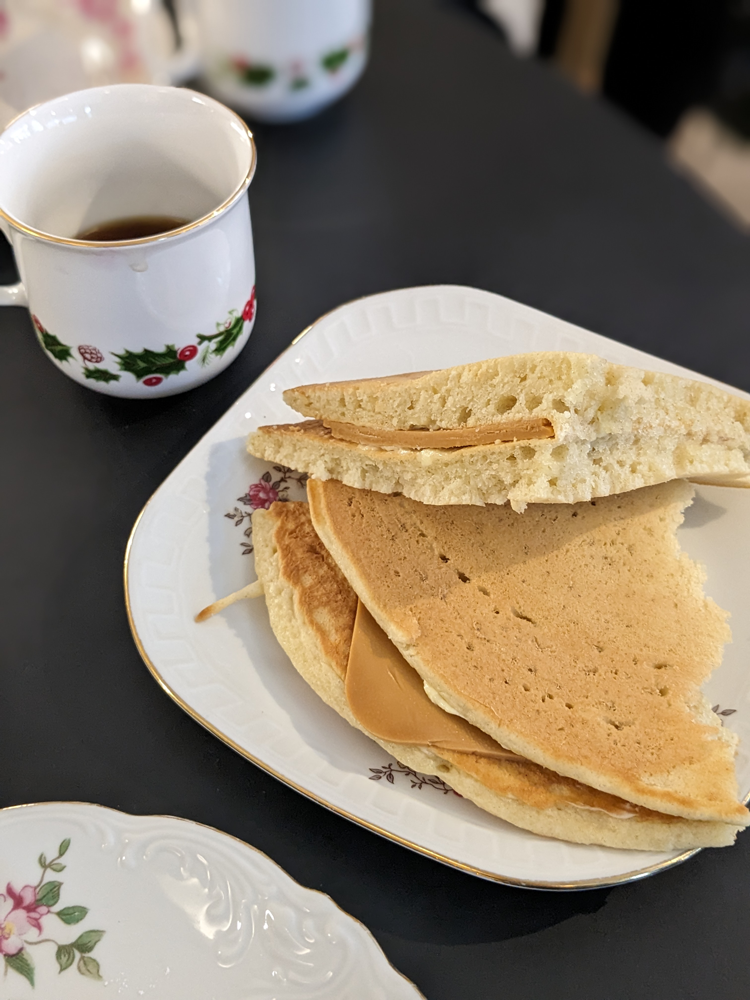ノルウェー西部に伝わる名物パンケーキ「スヴェレ」